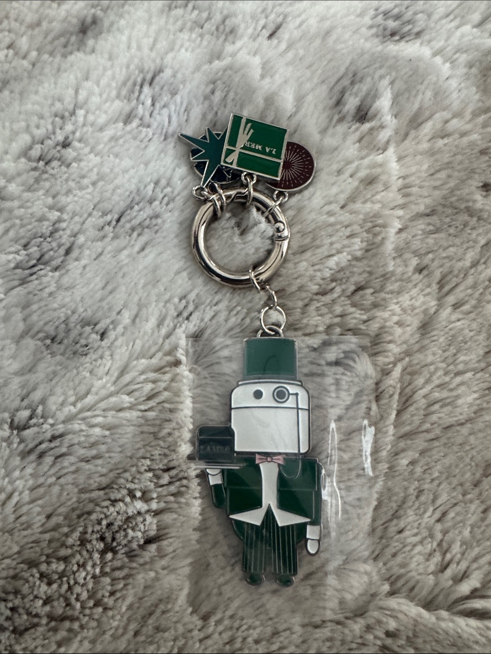La Mer Green and White Nutcracker Keychain Charm